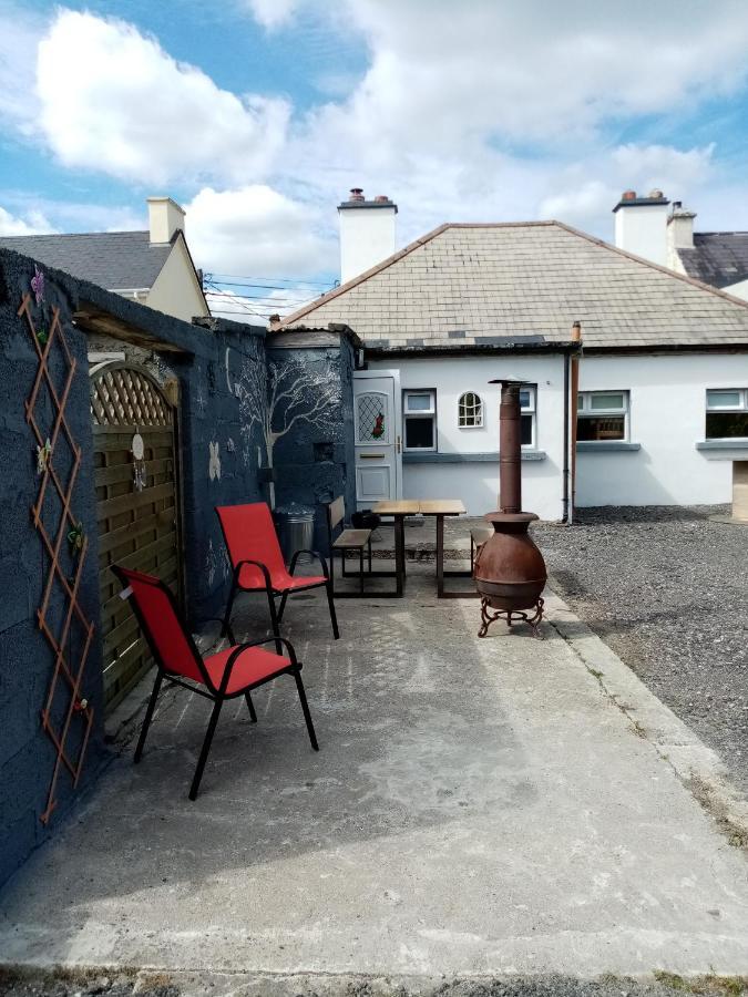 Apple Tree Cottage Rooskey Exterior photo